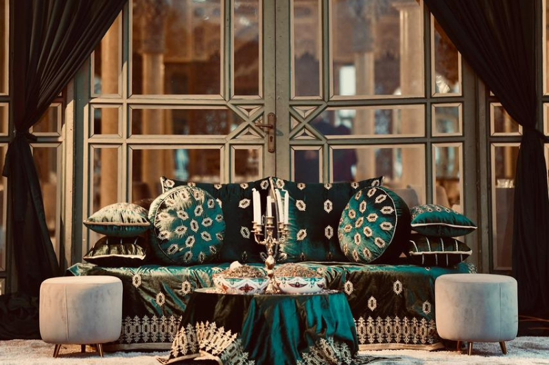 Moroccan green bridal stage