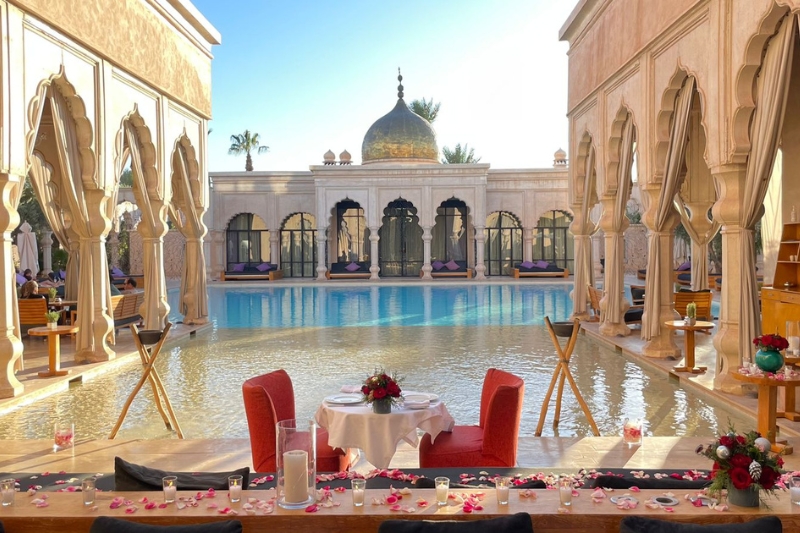 Timeless Palace Elegance